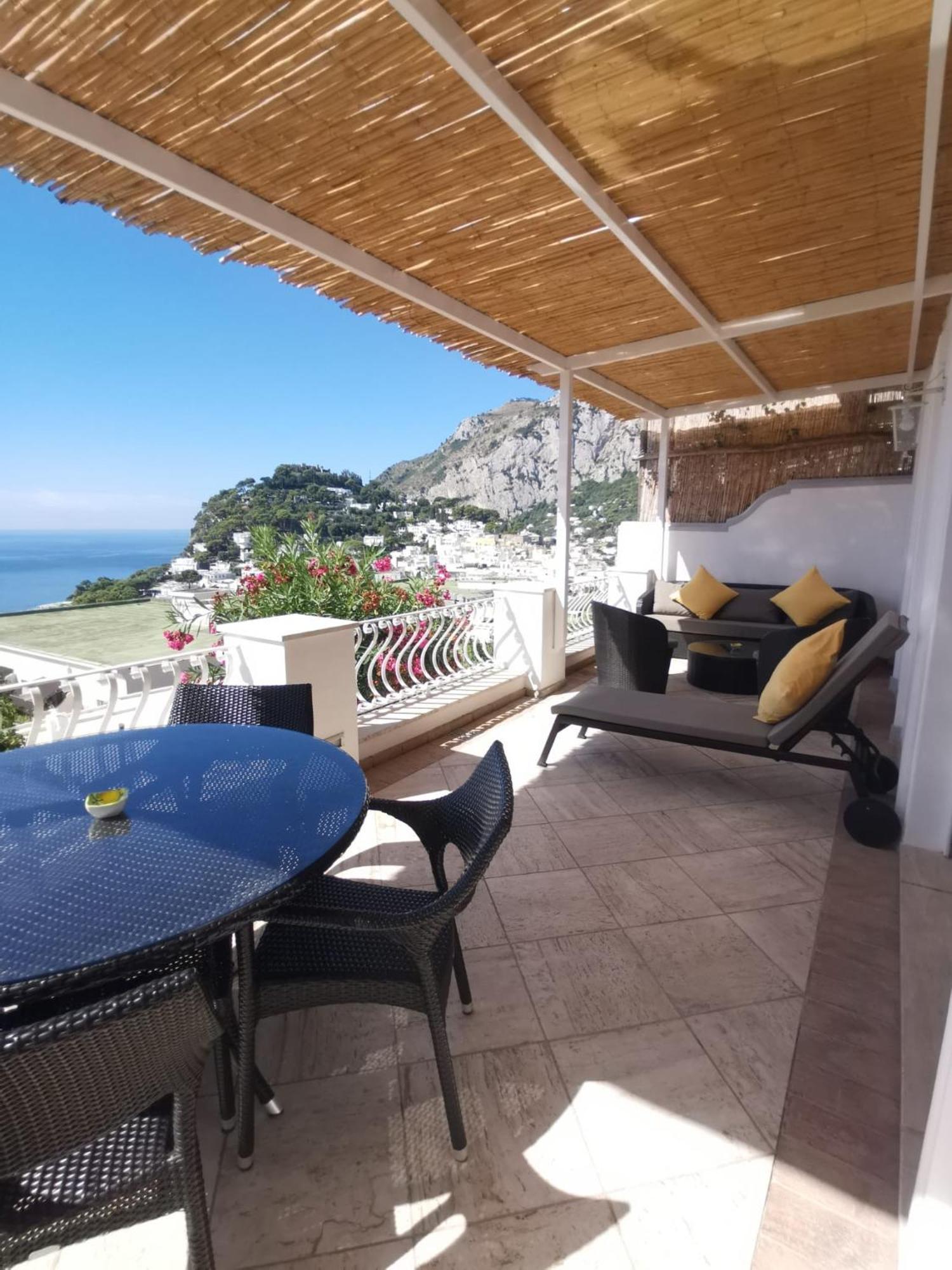 La Panoramica 3 3 Bagni Holiday home